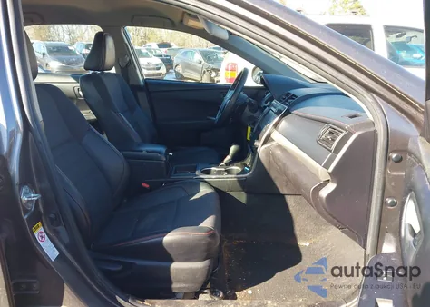 2017 Toyota Camry Se z USA, uszkodzony, nr VIN 4T1BF1FKXHU760300